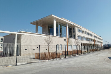 Jean Lolive secondary school