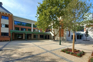Jean de La Fontaine school complex