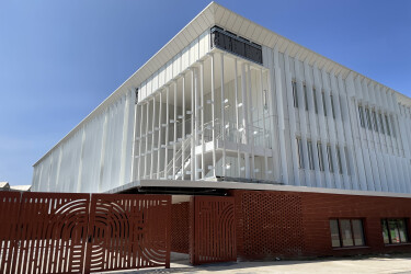 Pierre Semard secondary school gymnasium